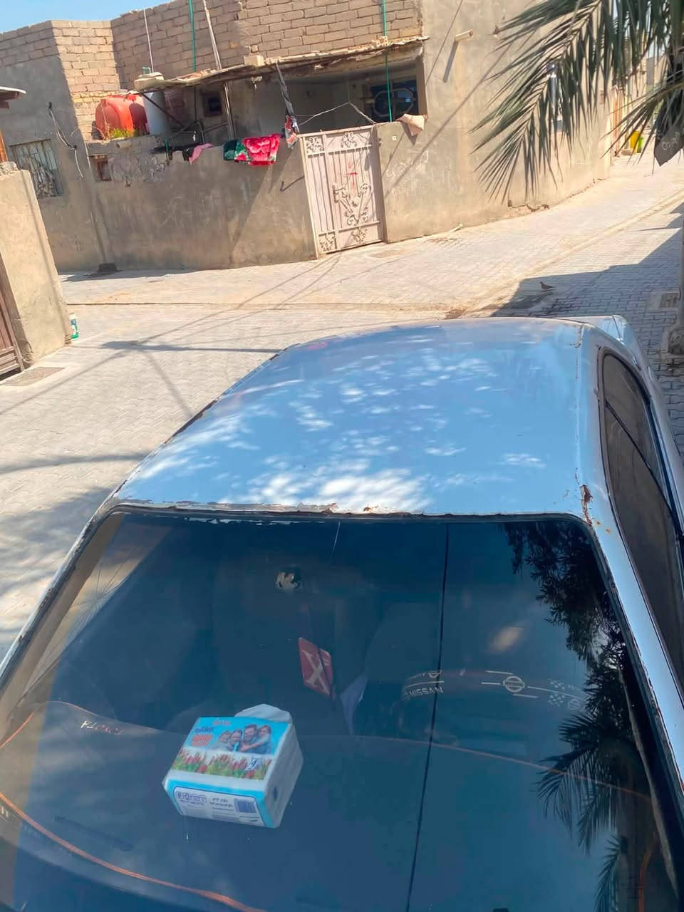 🚗 للبيع بطّة موديل 1994
🔹 مشروع وطني، وين ما يعجبك تتحوّل.
🔹 كفالة من الضربة والكصّة والكلبة.
🔹 المكينة والكير كفالة.
🔹 الضفيرة جديدة، وكلشي شغال بالسيارة.
🔹 الكمبرسر شغال ويحتاج غاز فقط.
🔹 البجم الكدام كفالة.
🔹 الصنوك الوره كفالة.
🔹 القمارة طايح عليها شي ومصلّحينها، وأخذت سونار إلها، وكلشي بيها كفالة من الكلبة.
🔹 تفاصيل القمارة واضحة بالصور.

📍 المكان: البصرة – قضاء المدينة – منطقة السعيد
💰 السعر: 38 وبيه مجال بالمعقول.

📞 للاتصال والاستفسار: ***********

