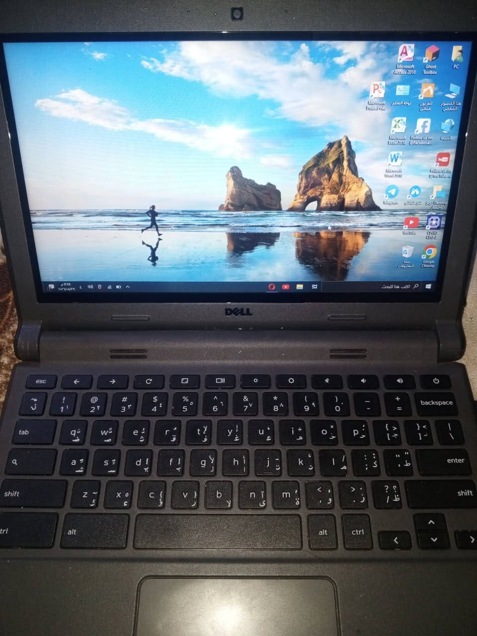 للبيع لابتوب DELL💻

​الحالة: مستعمل بنظافة ممتازة، مخصص للدراسة والتصفح والأعمال المكتبية

المواصفات:
المعالج (CPU): Intel Celeron (معالج اقتصادي للدراسة)

​التخزين (SSD/HDD): [GB16]

​الشاشة: [حجم11.6 بوصة]

​البطارية: بحالة [ممتازة / جيده]

نظام التشغيل: Chrome OS (سريع جداً في التصفح ويشغل تطبيقات غوغل).

​ملاحظات:

​الجهاز نظيف جداً وجاهز للاستخدام الفوري.

​يجي ويا الملحقات: [الشاحن الأصلي / ماوس].

​السعر: [65] (وبي مجال )

المكان: [بغداد البياع الشهداء]

للتواصل: عبر واتساب  أو الاتصال على الرقم: [***********]
