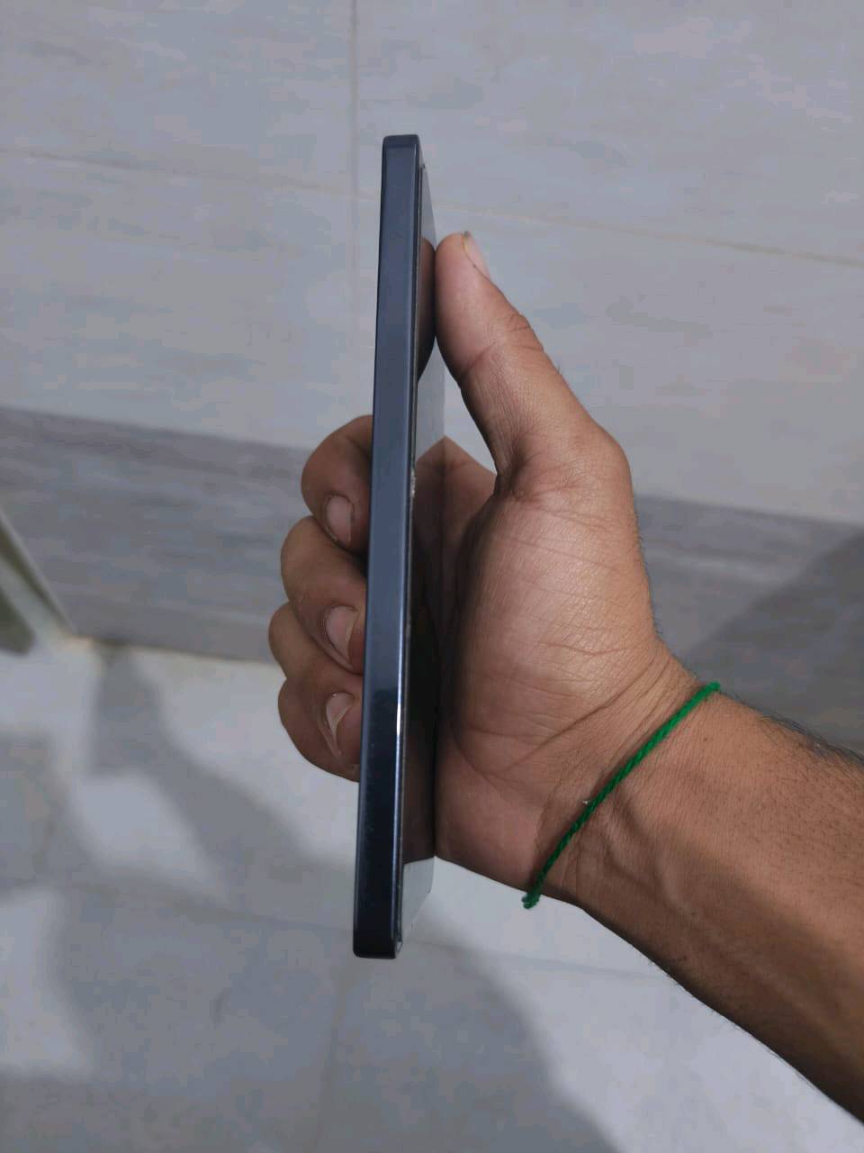 السلام عليكم موبايل TECNO CAMON 30 PRO 5G الذاكرة 256 العشوائية 12. فريم الشاحنة 70 واط ملحقاته موجودة الاستخدام شهرين السعر 350 الف وبي مجال العنوان البصرة قضاء القرنه الرقم *********** التواصل واتساب فقط 90 فريم ببجي.