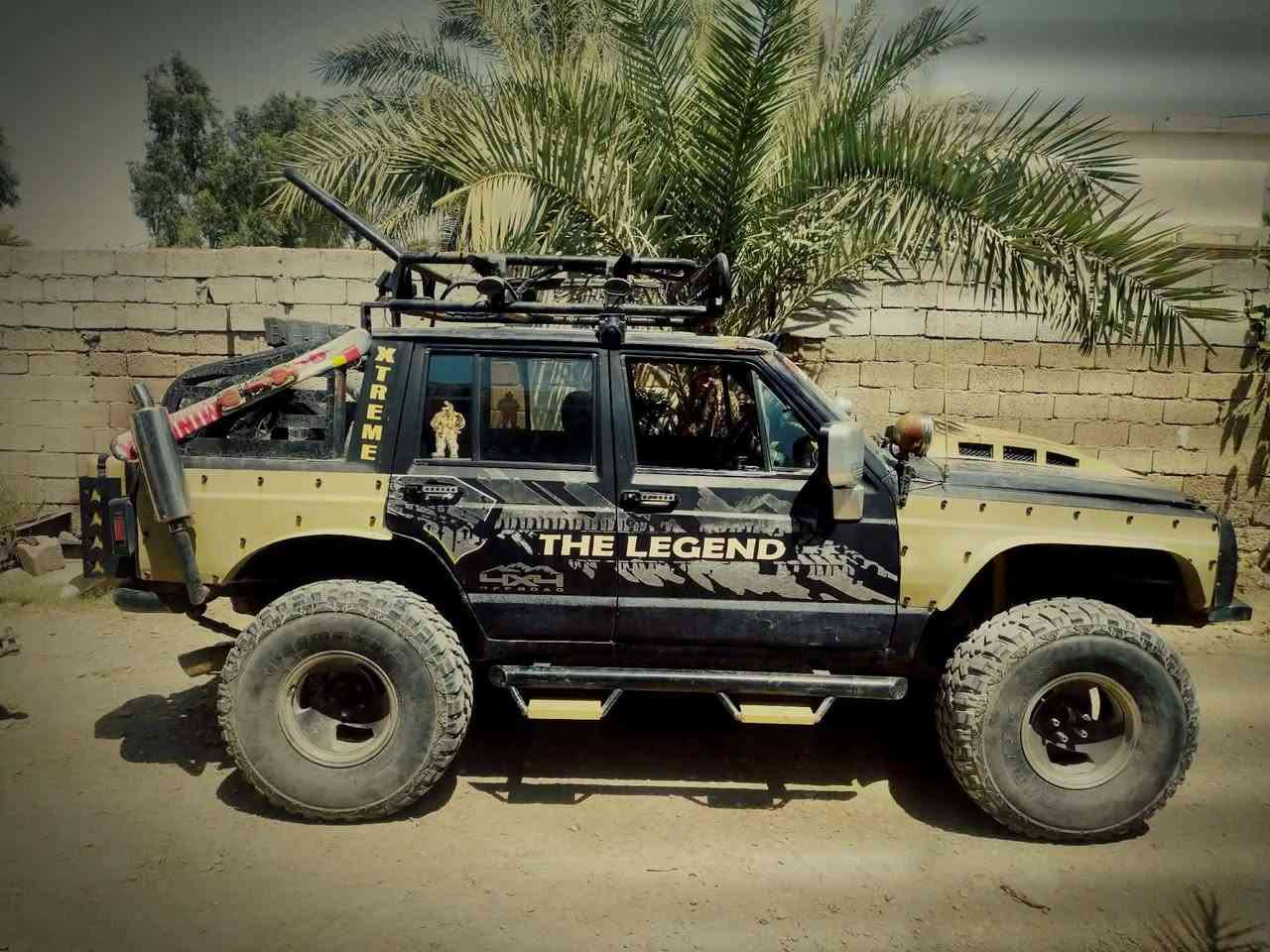 السلام عليكم
امراوس فقط شعندك نزل 

جيب شيروكي الوحيدة بل عراق وماكو اختها بهاذا التعديل و التزويد 

ترفيع 6 انج 

تايرات بيف كودرج 

ويل كب اكيرا 

زوج ويل كب بل بدي هنيسي 

بجم السيارة فايبر كلاس 

عدسات مال رانكلر 

بكلايات رانكلر 

شاشه تسعه انج 

سماعات سوني 

اربع جملغات مدرع 

هود بنيد فايبر كلاس 

دعاميه اماميه ايرومان 

سيبايه ARB مع اضافات خاصه 

مري تحكم كهرباء مال اف جي 

تبريد شغال بس الكمبريسر لطش حاليا 

رقم بغداد شرط ال تحويل سنويه ما صاقطه 

بلوجكترات خير من الله بيها 

مكاني واسط العزيزية 

للاستفسار ***********

