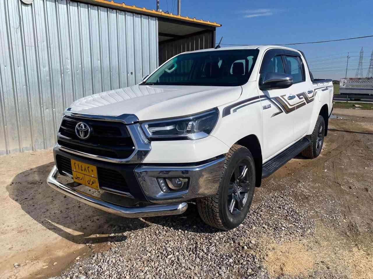 Hilux ￼marzya model 2021
مه رزيه ده بل اكسل گير توماتيك ١١٥ هه زار روشتوه 
هيجي نيه جگه له يه ك دو شوختي بجوك سه نه وي هه موشتي نويه  به ناوي خومانه داوي ٢٨٥ $معامه له ***********شوين هه ولير أربيل, العراق

نص مكتوب في الصور:
- ***********