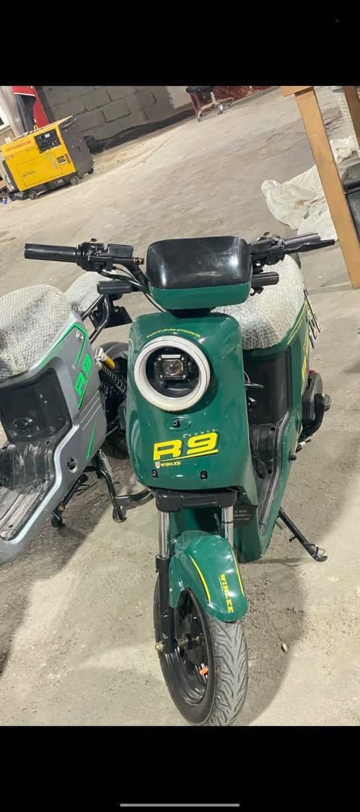 R9 • زيرو • ٥ بطاريات ٣٢ واط