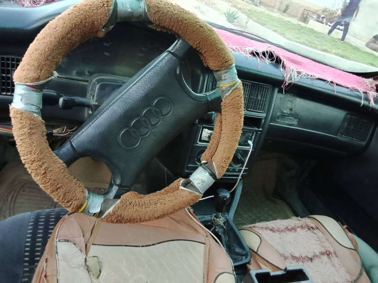 اودي • للبيع • مكلف بالنشر