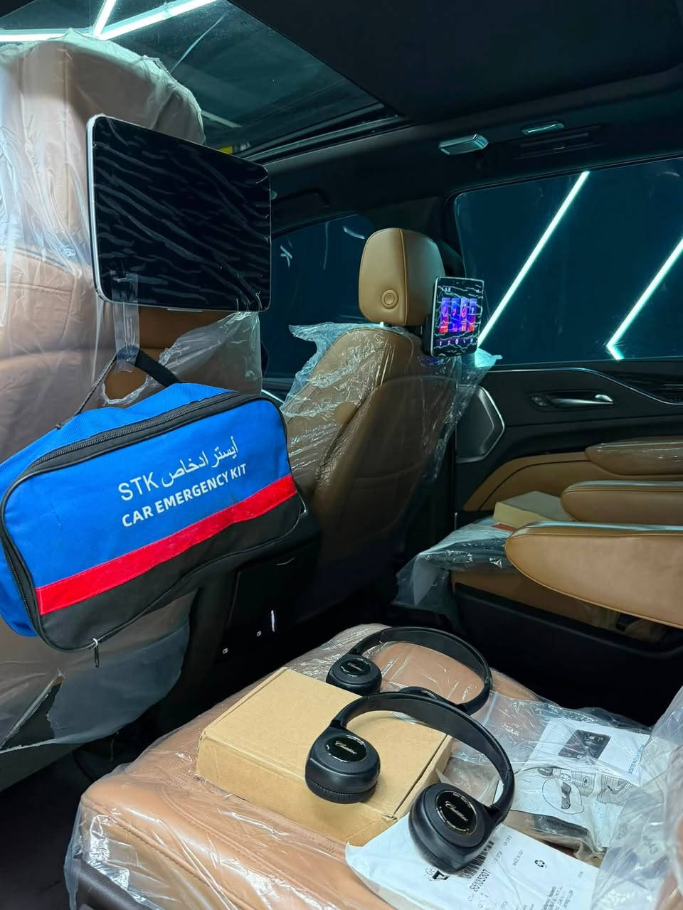 كاديلاك اسكاليد ( 2023 )  خليحي وكاله منصور

منصور Vip __(ماشيه سياره 69,000 الف)

اسود بلاك ادشن بلادي فول فول مواصفات 
ماشييه 69  الف سياره بدون صبوغ بدون بارد بدون رمل
خليجي وكالة المنصور وبعدهه بالضمان  
مكفولة كفالة عامة 
گير محرك بشرت مامفتوح 
المواصفات 
36 سماعة
تشغيل عن بعد  
٣شاشه
‏‎5 كاميرات
‏‎5 بصمات
فور ويل
كشن رجاج 
دوسات كهرباء 
داتا شو 
بانوراما 
داخل جوزي 
لايت زنون عالي ناصي ٥ عدسات
‏‎4 شاشات بالدشبول والسقف والكشنات
تحكم بريك 
جنطه ذكيه جلاق
رادار تحديد مسار
رادار خلفي
رادار امامي 
رادار جانبي 
كشن تدفئة وتبريد سايق وراكب
كشنات امامية تدليك
كشنات خلفية تدفئة
مري شفط 
اشارة بداخل المراية
كشنات جلد 
كشنات خلفية منفصل VIP
علامة كاديلاك ضوئية بالدعامية الخلفية
الكشنات كهرباء 
ذاكرة ميموري ستيرن وكشن
قاصه 
ويل ٢٢ بلادي 
بااختصار السيارة فول للاخير 

مكان سيارة سليمانيه 
سعر (710$)ورقه
رقم صاحب سيارة 
***********
