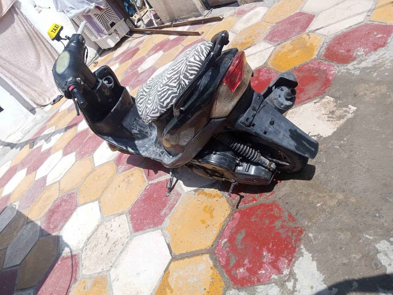 سلام عليكم ماكس للبيع مكينة زينه حلو مابي اي نقص بس سلف نقص كامل السعر 325وبي مجال الشراي مكاني حله  تصال الرقم ***********
