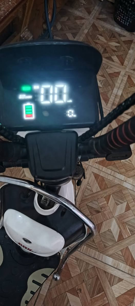 دراجه شحن للبيع 350 الف وبيها مجال 
القرنه ثغر ***********
