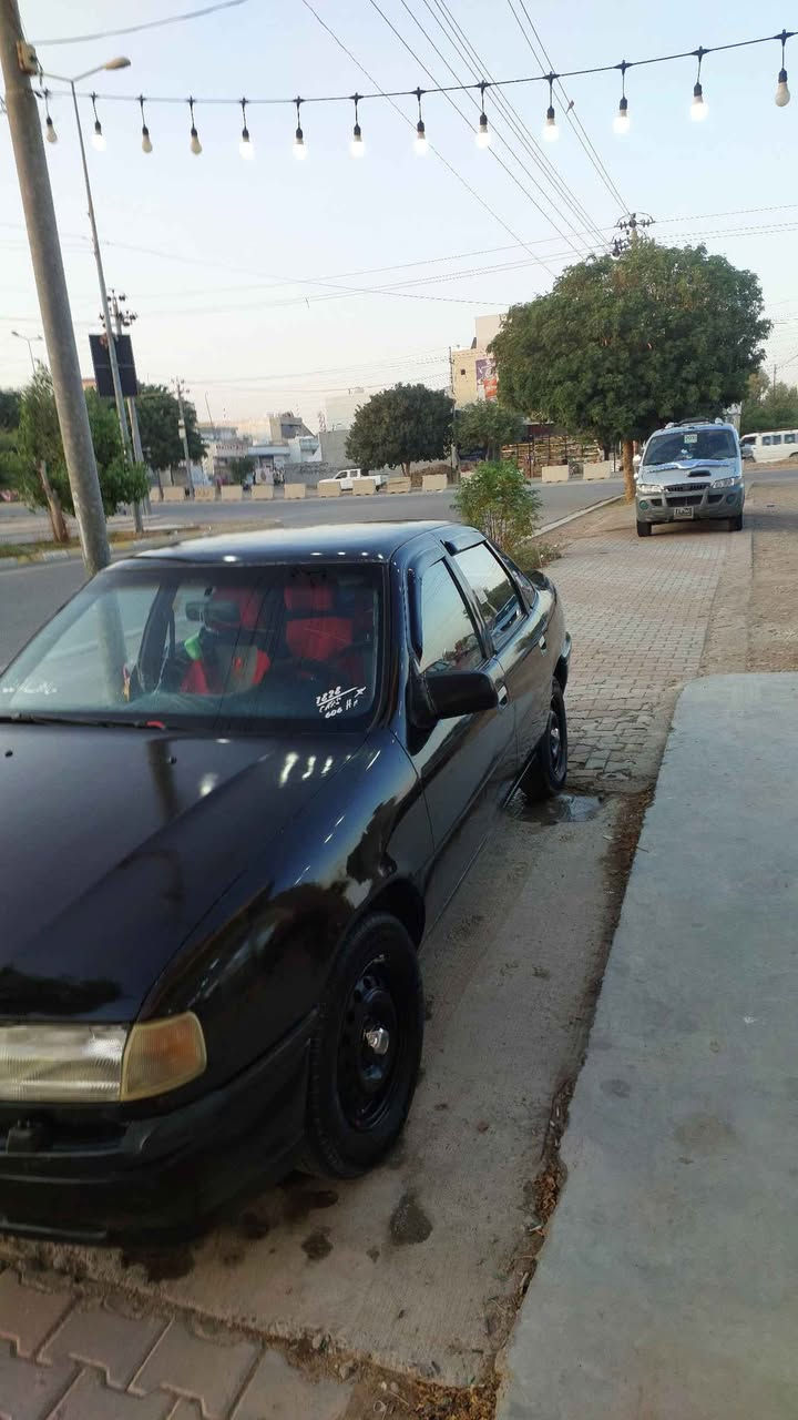 فيكترا • ١٩٩٥ • بلا حوادث