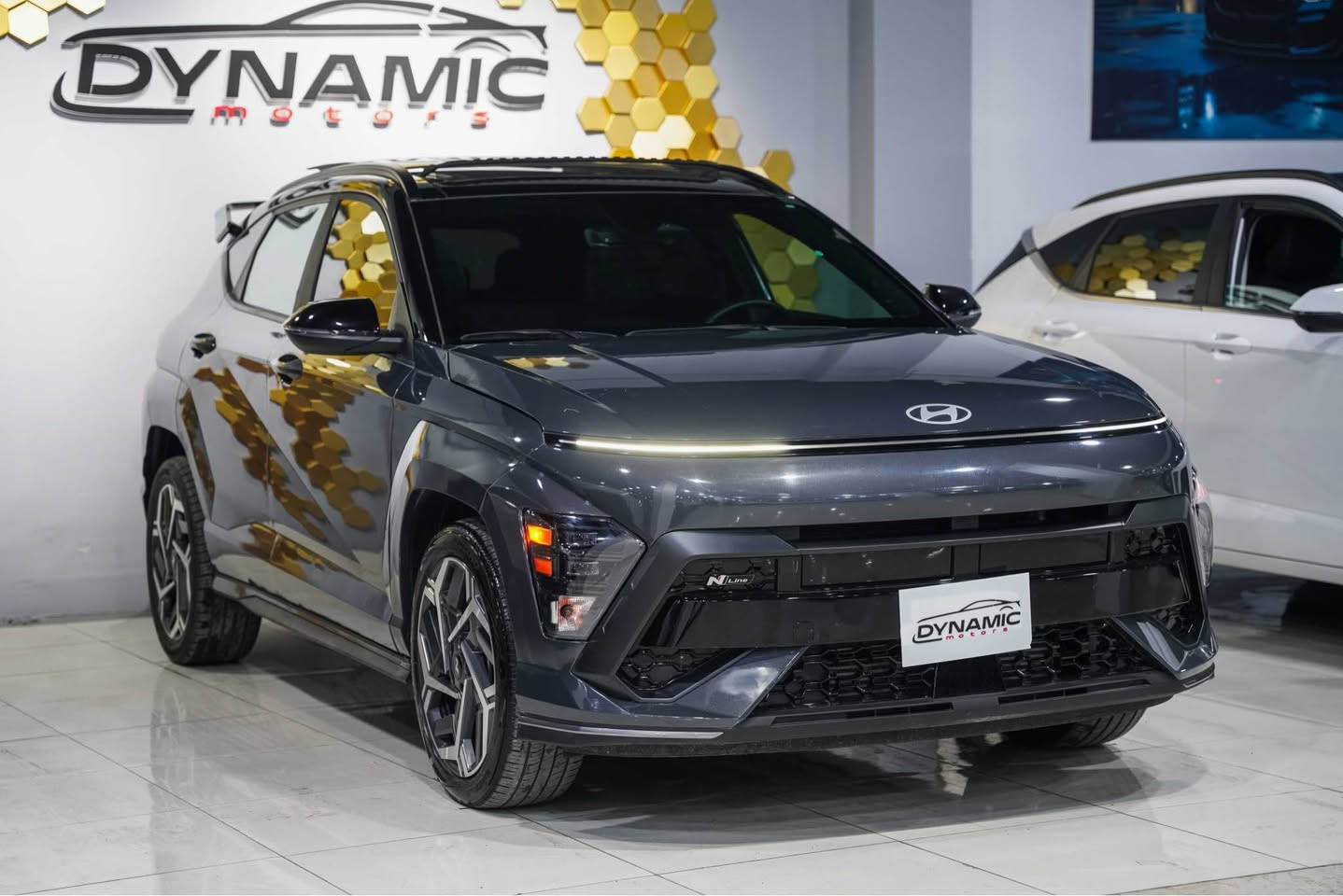 2024 HYUNDAI KONA N-LINE شكل جديد
سعر : 🔥🔥
موديل :2024
مواصفات : فول فول
محرك : 4 سلندر توربو
وارد : امريكي
عداد : 17,000 ميل
صبغ : ٢ قطعة
رقم : ( موقط) ( كاتي)
ناونيشان هةولير جادةي حديد و خشب پيشنگاي دايناميك موتورز
بو زانياري زياتر پةيوةندي بكةن بة وتس اب
*********** أربيل, العراق
