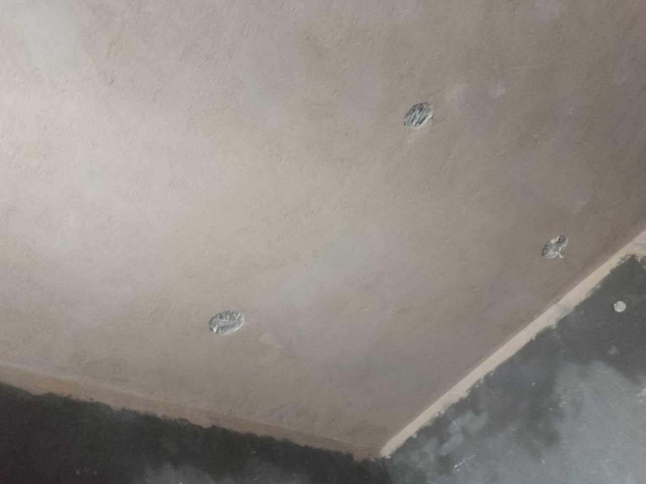 يا الله خلفه لبخ جص بورك عملنه قطعي متر وبليوميه شغل درجه اولى شوف بعينك ناصريه مركز ***********
