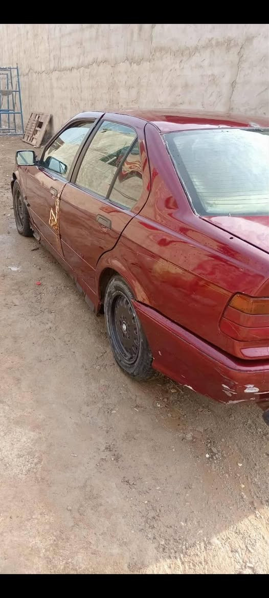 بي ام محور ونجي ٢ ونص رقم بابل سنويه بأسمي تحويل مباشر تايرات جدد حداديه 70 بالميه كير جديد مكانها بغداد سبع قصور السعر ٢٥ سنويه لل٢٨
***********
