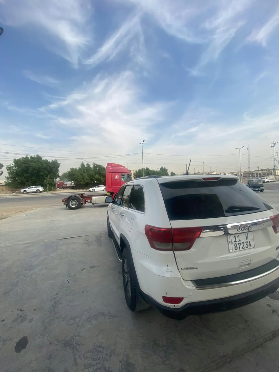 لاريدو ٢٠١١ • وارد أمريكي • ربع الباب