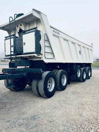مقطورة • تراوس