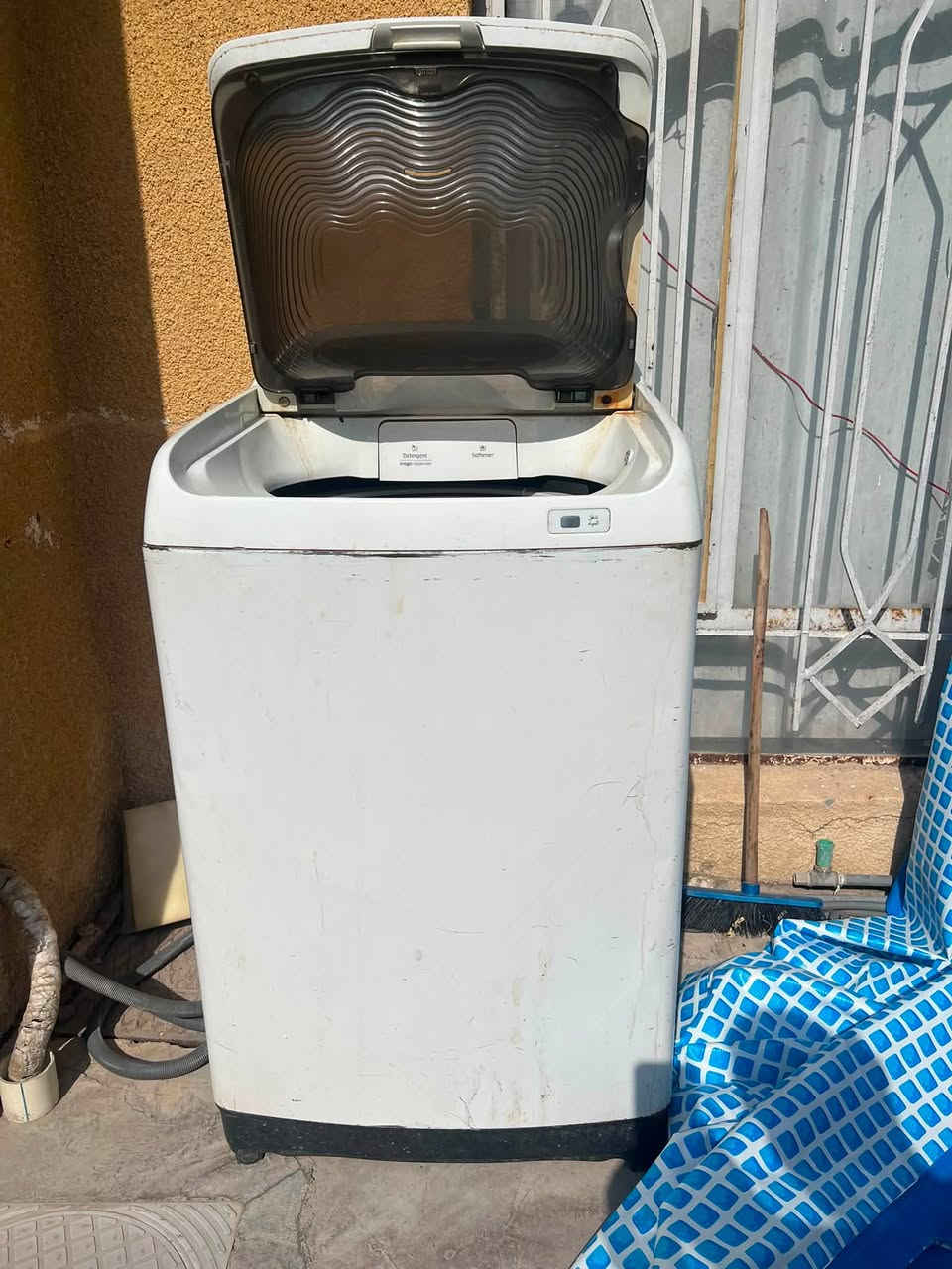 غساله سامسونج بيه عطل واتر بام مال ماء ينزل مباشر من تخلي ماء بيه  يعني (عاطله ) سعر 60 بيه مجال عنوان غزاليه 
رقم ***********
