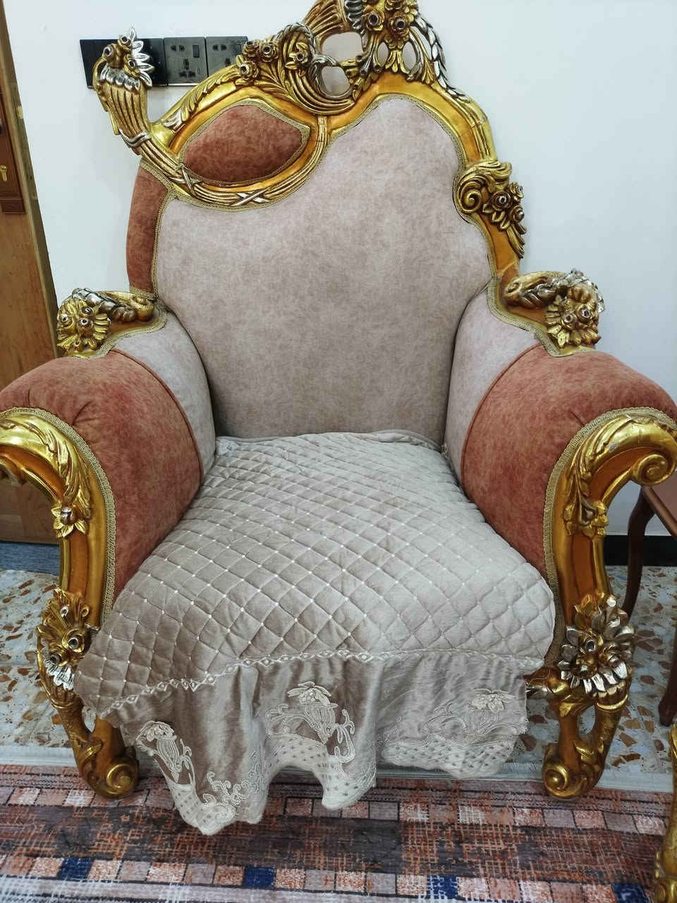 تخم زان مصري ثگيل  السعر 350
حله حي الصدرين ***********
