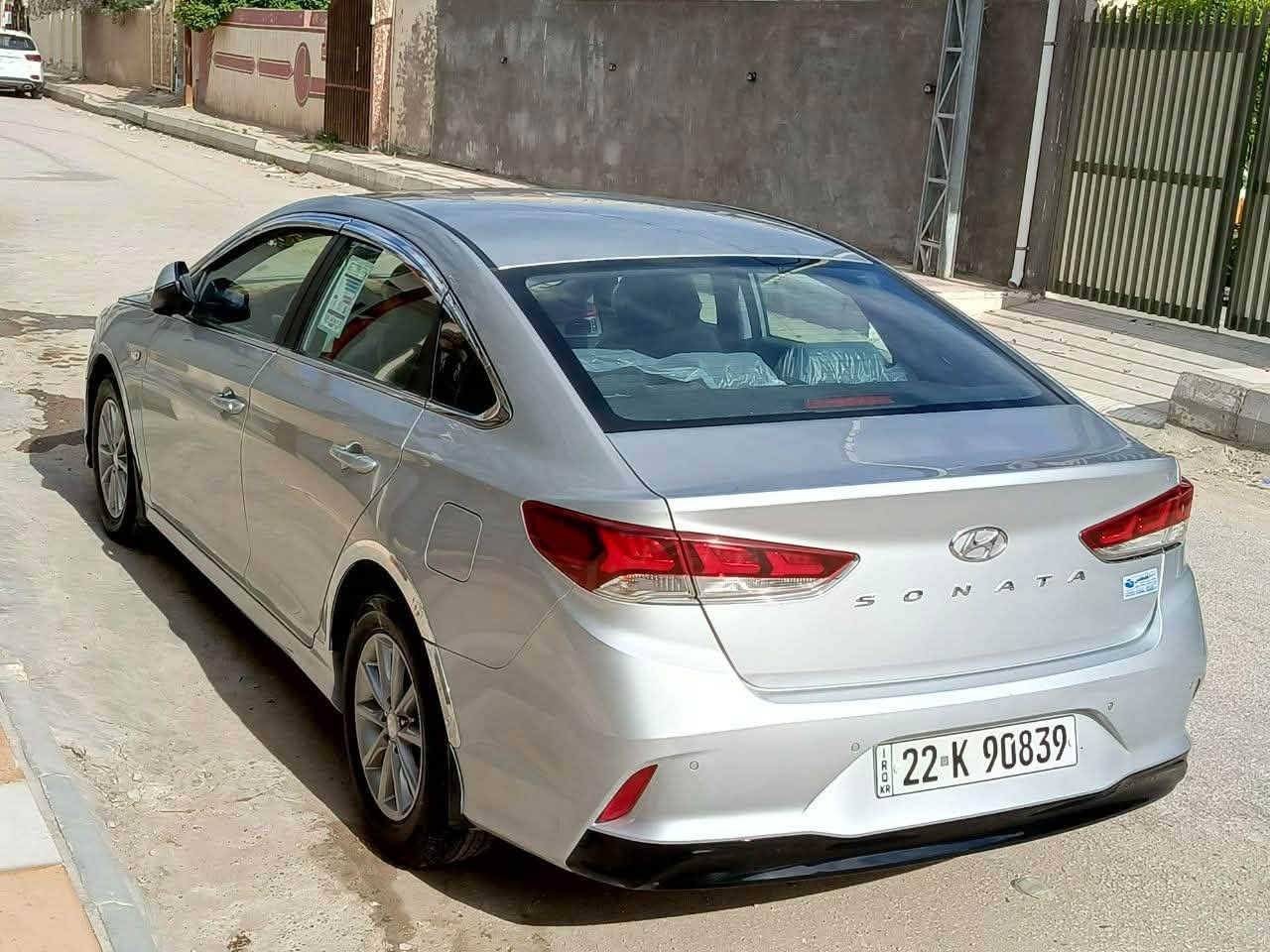 السلام عليكم  تحياتنا الكم اخوتي

 سوناتا 2022 وارد كوري اصل مكينه تعمل على الغاز السائل LPG فقط 

مكفوله كفاله عامه من الصبغ والتبديل
كشن كهرباء
جام كهرباء 
مكينه 2000  LPI مكفوله اني معتني بيها دهن وكلشي
كير 6 نمر مكفول
ECO 
رقم اربيل وكاله او تحويل ثاني يوم 
سياره نظافة فول احلى من الصور بهواي 
مكان بابل 
للاستفسار اكثر 
*********** واتساب
*********** اتصال ☎️
