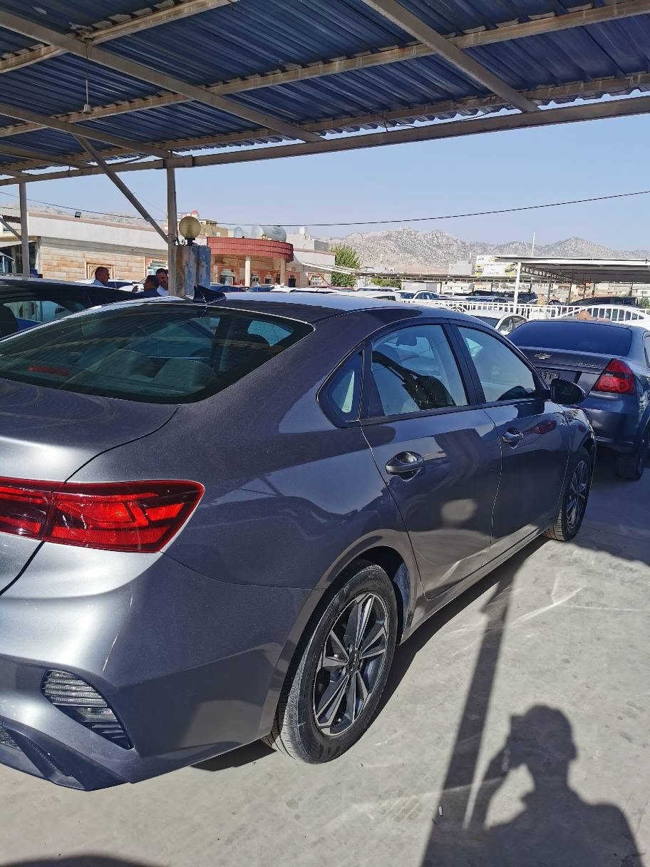 كيا فورتي موديل 2024  

شاشة
كاميرة 
رادار
تحكم ستيرن
تحديد سرعة
و بيها بعد هواي مواصفات

ملاحظة : جملغ صبغ  و باب سايق تبديل شركة 
امامي و خلفي كبس
بدون دواخل
بدون ايرباك 
سعر : 140

مكان : عقرة 
*********** واتساب اكر, نينوى
