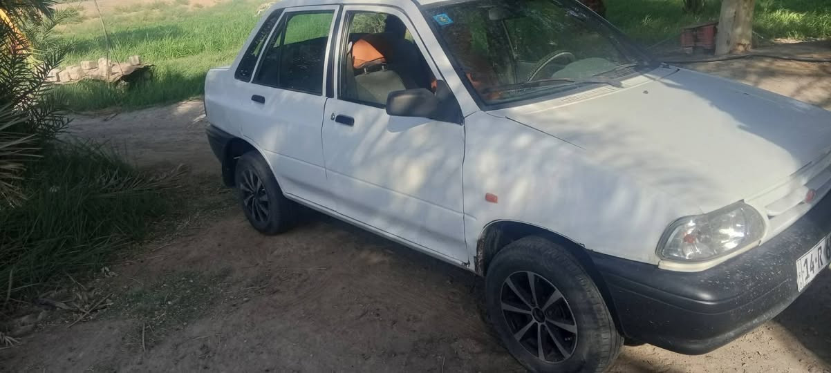 سلام عليكم سايبه موديل 14للبيع سعر 29 وبيه مجال او مرواس بسمند تكسي حسب القناعه ***********
سنويه لل 30 تحويل مباشر 
تخم تاير جديد 
شواصي مصلحه 
كهربائيات جاهزه 
مكانهاا ديوانيه
