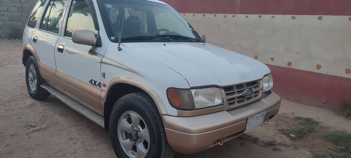 سلام عليكم كيه سبورتج 95 محرك ونجي اربعه سياره كفاله بسمي رقم بغداد السعر ٤٨وبيه مجال للشراي المكان ذي قار الشطره***********
