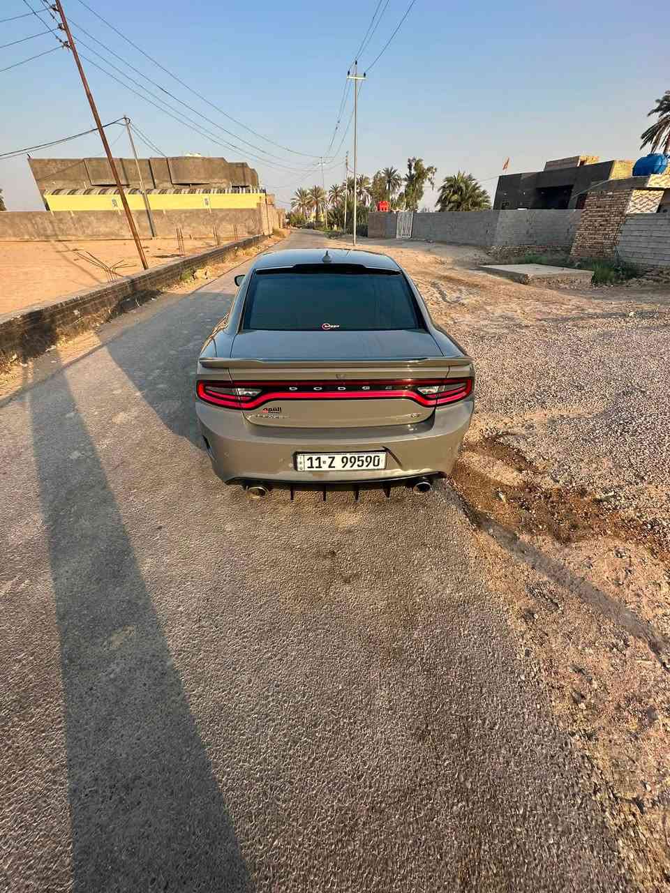 جارجر ١٩جيتي ألون اسمنتي رقم بغداد بسمي بس بنيد بدون عابر بيع أو مراوس بوبامه ***********
