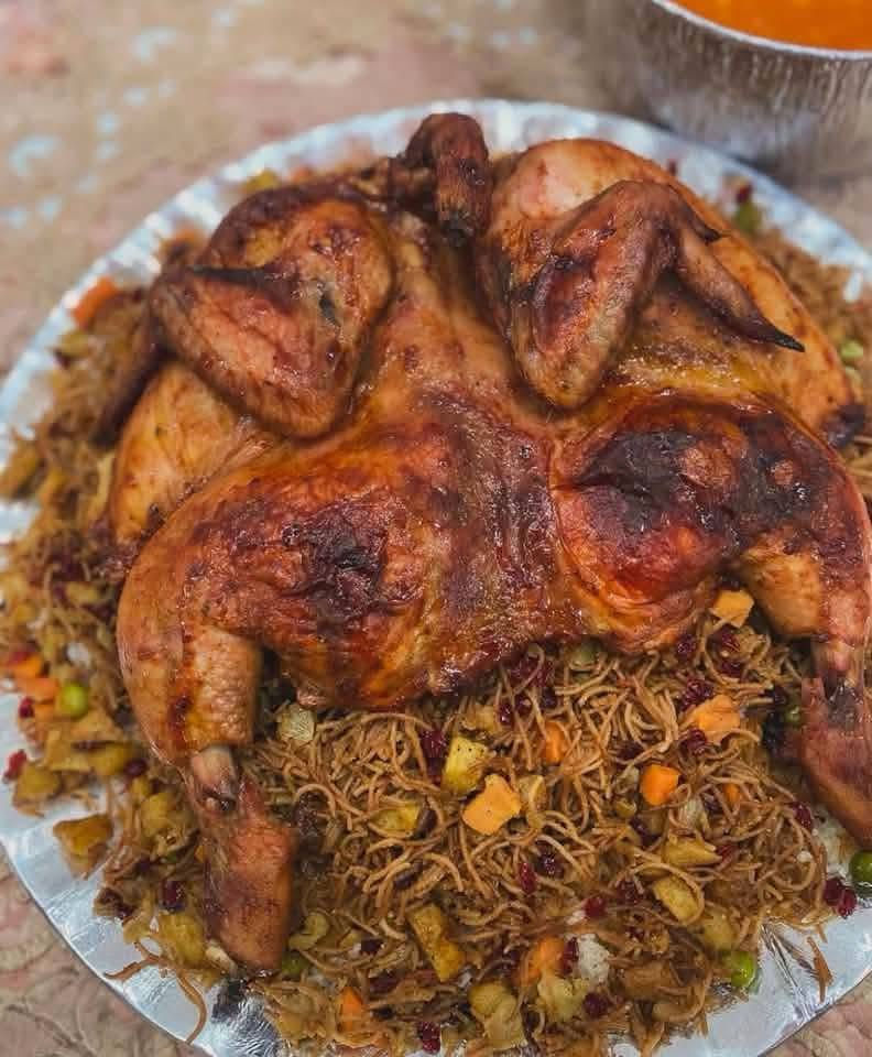 يسعدمساكم  يوجد لدينا الأنواع الاكلات 
مستعدين لتجهيز كافة طلبيات والمناسبات وجبة وغدا وعشاء 
للاستفسار مراسلة الخاص او اتصال على الارقام التالية 
***********
يوجد خدمة توصيل 
ونرفع منشور بكلمة يا الله يا رزاق 
الله يرزقكم ويرزقنا
