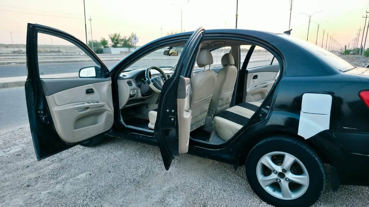 بيع مستعجل كيا ريو وارد خليجي 2009
صبغ حزام بدون معجون ولا اي ضرر 

سعر 55 قفل وتحويل مباشر 
عنوان عامرية الفلوجه 
***********
