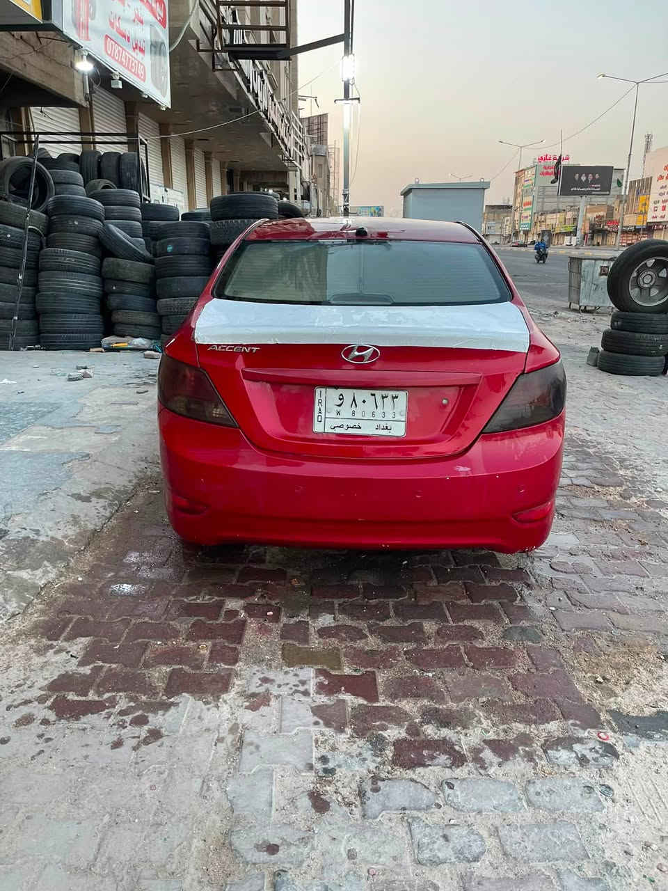 السلام عليكم سياره اكسنت للبيع مديل ٢٠١٢ مكينه كير حداده تخم تاير تبريد كله شغال بيه بارد بل جاملغ الخلفي لا صبغ ولا معجون بيه مكان في البصره سعر ٧٠ وبيه مجال للطيبين ستفسار ***********
