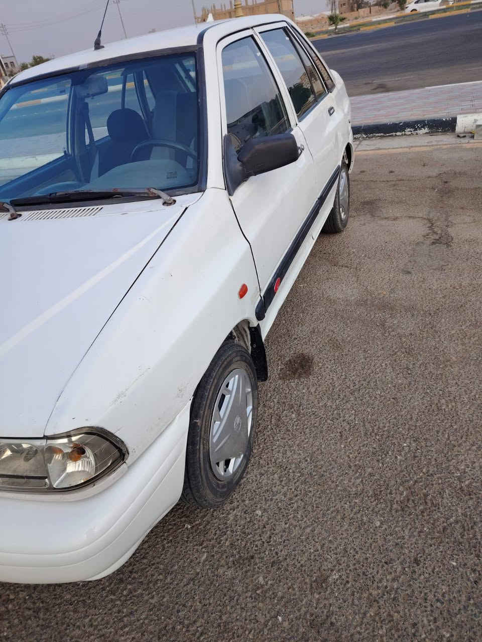 السلام عليكم حبايب سايبا موديل ٢٠١١ رقم بغداد تحويل مباشر مكينه حداديه كفاله شواصي براكيتات على وضع الشركه وتبريد ثلج وتخم تاير جديد بيها بس رابع يفلت سياره مال جناي للأستفسار *********** مكاني كربلاء
