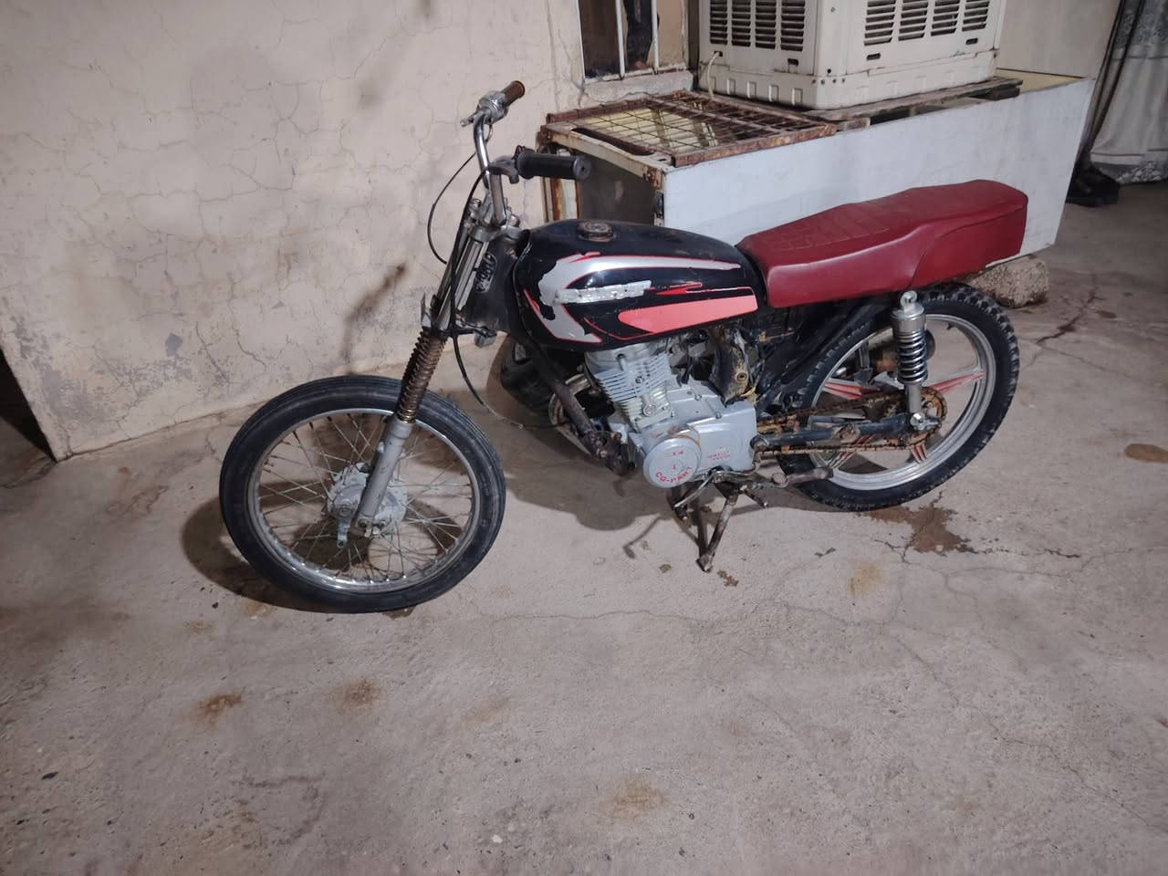 ماطور بارت خمسه تسعات السعر ٣٠٠بي مجال ***********
