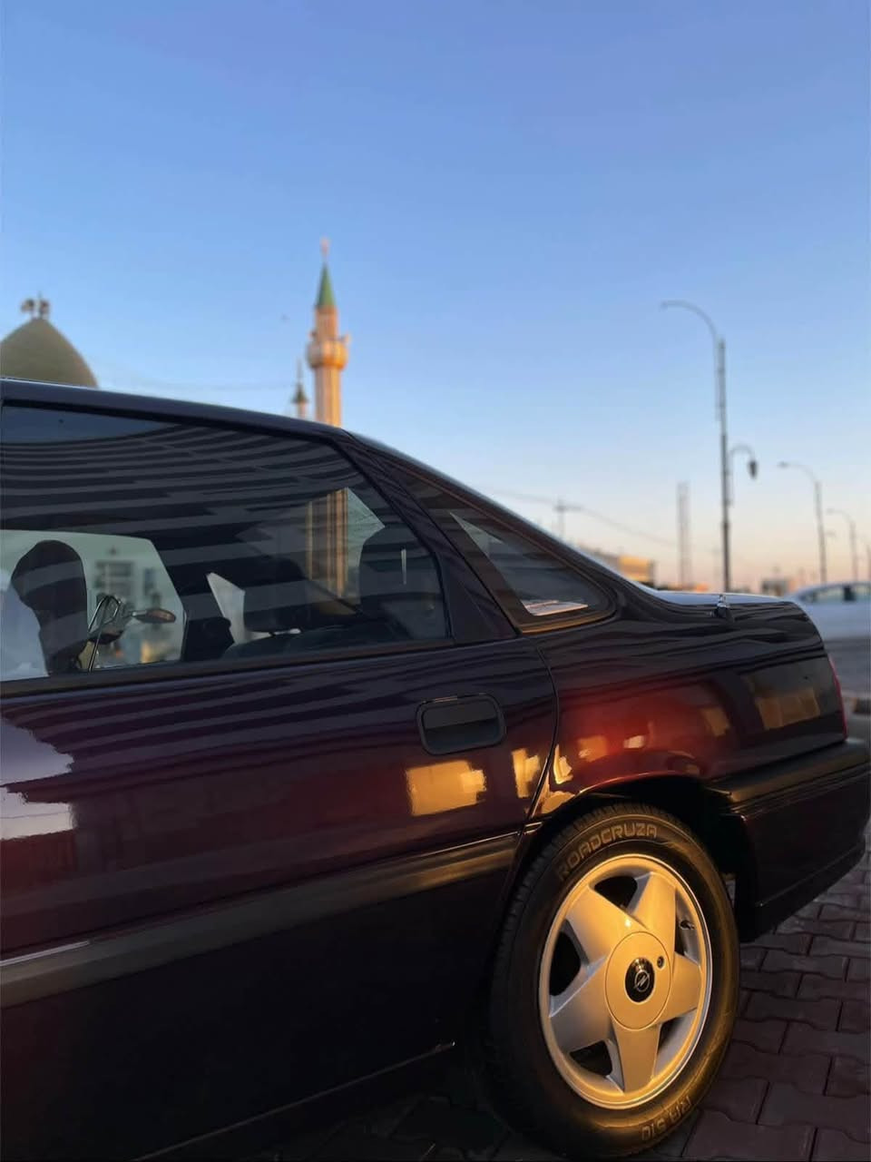 اوبل فكترا موديل 95 محرك 18 كير عادي رقم أربيل سنويه لغايه 30 هزه كله جديد سياره كله ع بلادي هلال مامعمر فقط صبغ جماليه بدون معجون عنواني كركوك سعر 60 وبيه مجال بسيط وكلشي اكو  بالسوك ***********
