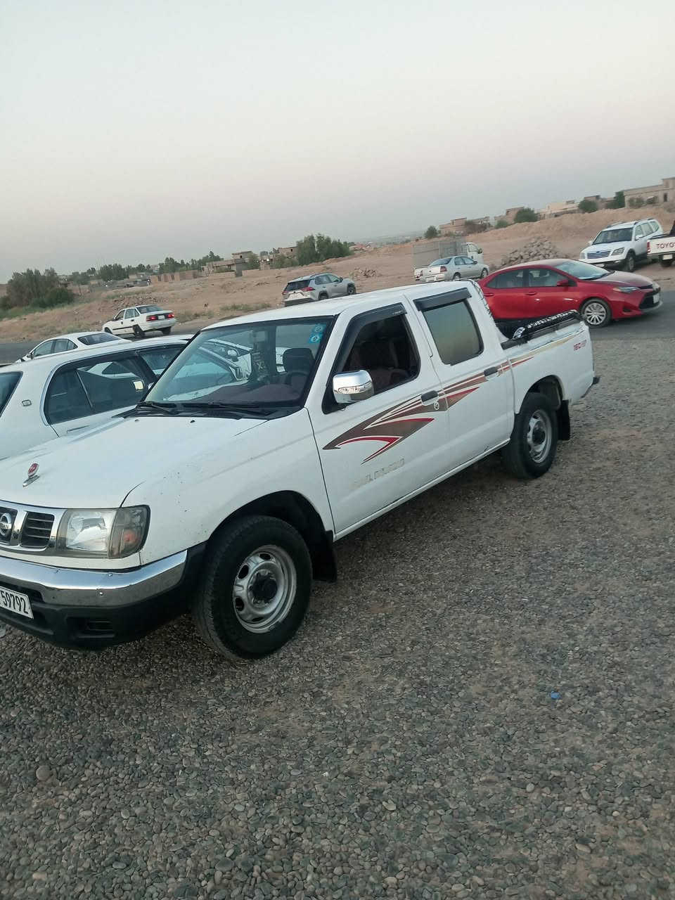 السلام عليكم ورحمه الله وبركاته نيسان دبل للبيع موديل 2004رقم صلاح الدين بسمي بي قطعتين صبغ تبريد ثلج السعر 95ويرهم مراوس حسب القناعه العنوان الشرقاط قرية الاجمسة ***********
