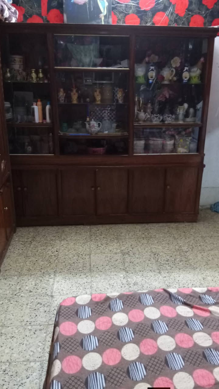 السلام عليكم اخوان غرفه للبيع بسعر 350وبيهه مجال المكان سماوه
الاستفسار ؏ رقم الهاتف ***********
