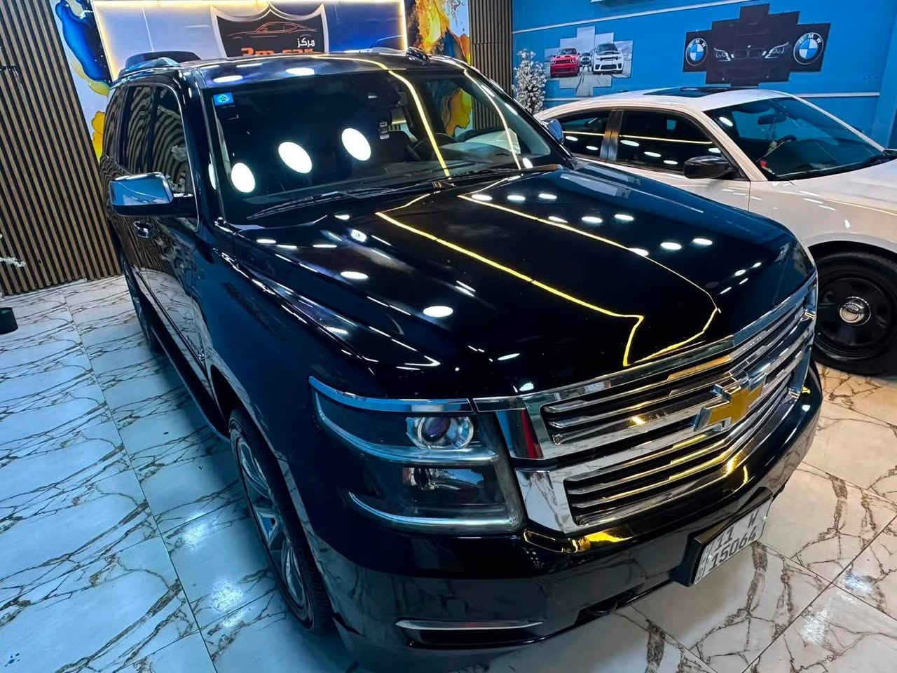 سلام عليكم
#للبيع   CHEVROLET  LTZ
تاهو 2017  خليجي
السيارة ماشية  (150) الف كيلو متر 
سنوية وهزة كلة جديد بسمي رقم بغداد جديد 
بيها بارد بحافه الجاملغ الامامي من جوه وبارد بجاملغ الخلفي زغير مامبينات سونارها موجود 
📌 السعر //………………………..310$
المواصفات //LTZ                        
فول مواصفات ١/١ 
٨سلندر 5300
سلايد(فتحة قمارة)
كراسي جلد اصلي
كراسي اثنين كهرباء
كراسي هزار( عند اقتراب السيارة من اي شي )
كراسي خزن(ميموري)
كراسي(تدفئة+تبريد)
كراسي خلفية كهرباء
كراسي خلفية تدفئة
تبريد خلفي شاشة
شحن الهاتف لاسلكياً
ثلاجه
رادار
كروس سرعة
داتا شو DATA SHOW
خمس بصمات
فول تحكم استيرن(جهتين امامي+جهتين خلفي)
استيرن كهرباء
استيرن تدفئة
شاشة عرض الاعطال
صندوك كهرباء(شفط)
نظام السير على الخط
دبل كير(عادي+اوتوماتيك)
دبل حساس(امامي+خلفي)
نظام تحكم بمستوى الضوء الداخلي
مانع تزحلق
منضومة زنون
پدل كهرباء(تحكم كهربائي بالبريك والبانزين)
نظام فتح الابواب لاسلكياً
فور ويل
شاشة امامية كبيرة اصلية
شاشة خلفية DVD اصلي 
كامرة خلفية 
تشغيل عن بعد
قاصة سرية
دوسات كتابة CHEVROLET
اشارة بالمري
مري كهرباء(شفط)
لايت عدسة زنون
لد امامي
سستم_صوت
 
مكان السيارة كربلاء 
‏للاستفسار الاتصال على الرقم***********
