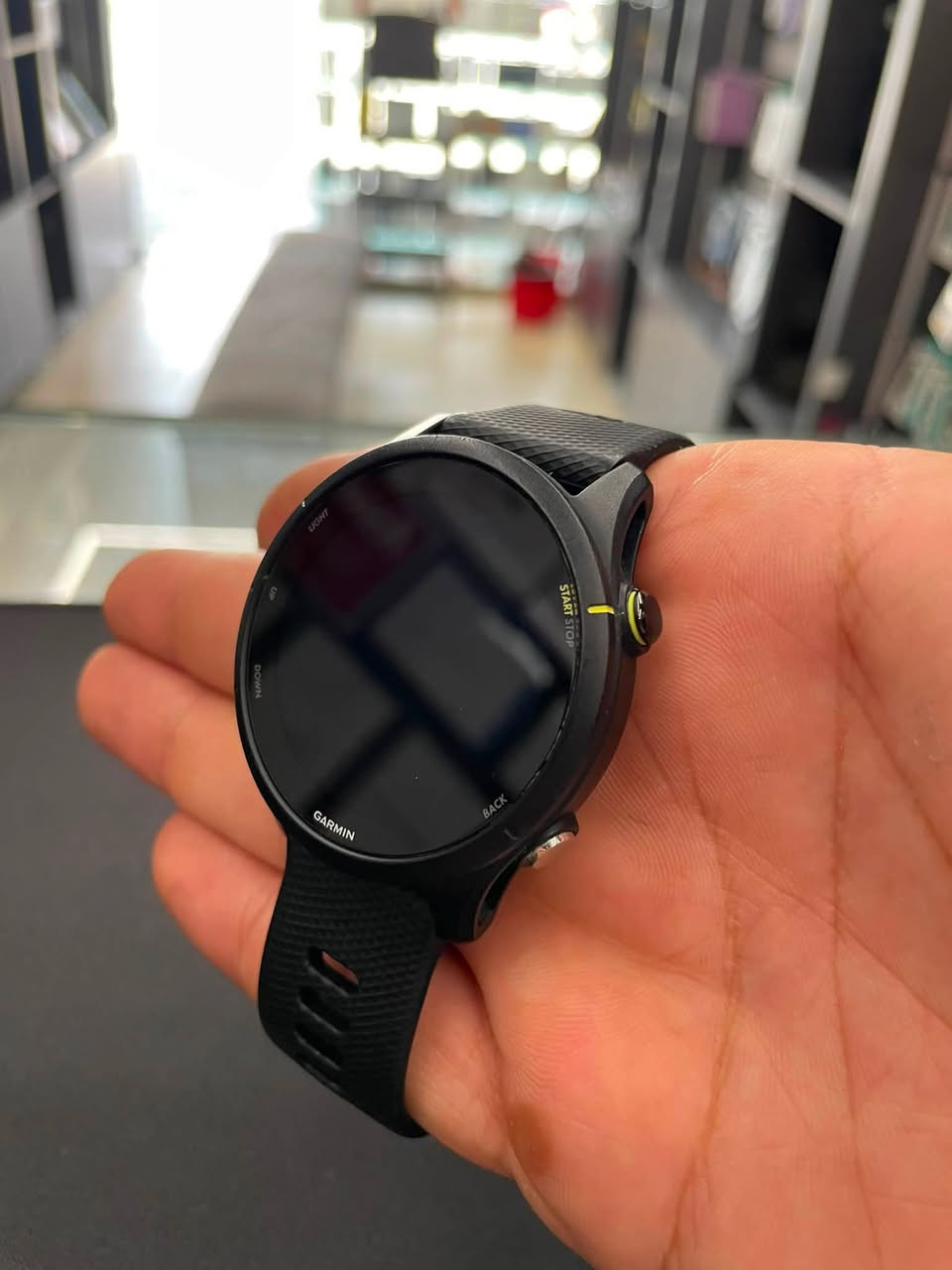 بۆ فرۆشتن: کاتژمێری زیرەکی Garmin Forerunner 255 Music

زۆر خاوێنە،  کەم بەکار هاتووە ،کارتۆن و وایەر شەحنی لەگەڵە

تایبەتمەندی: تایبەت بە وەرزش، ڕاکردن، پێوانەکردنی هێڵکارییەکانی جەستە و توانای داگرتنی مۆسیقا

شوێن هەولێر   نرخ  (350,000)

ژمارە مۆبایل 
***********
