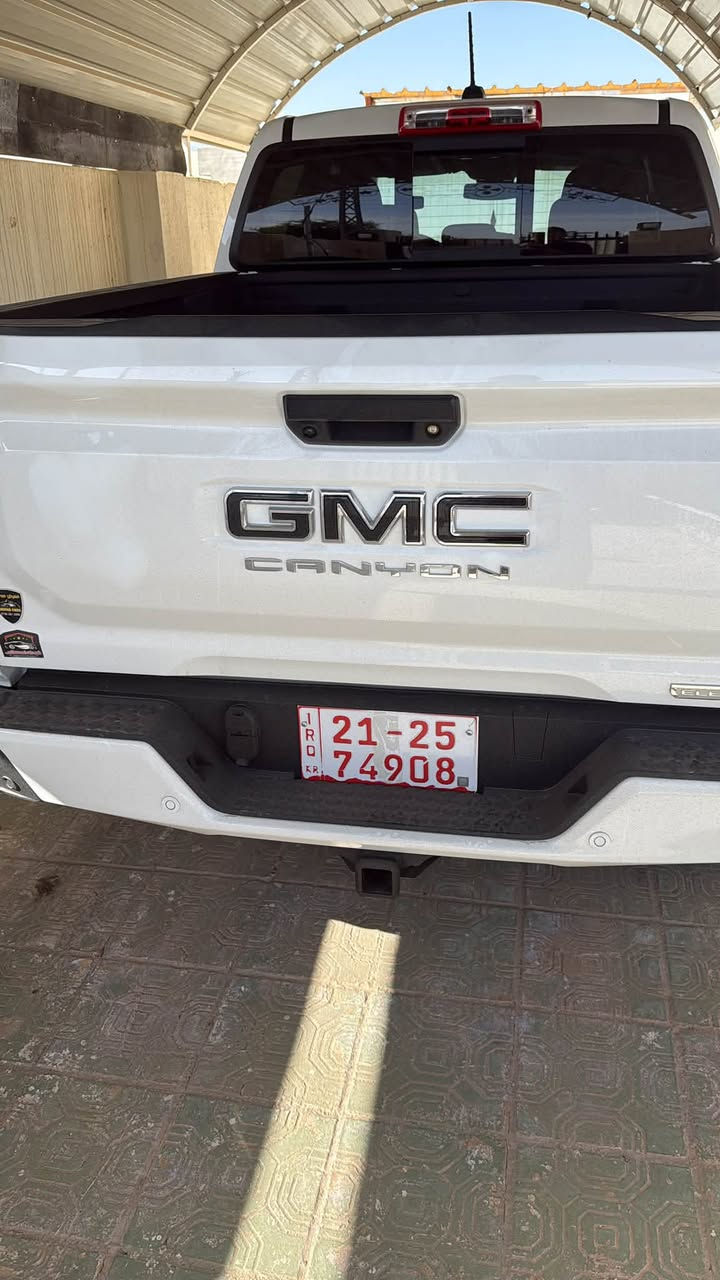 GMC  Canyon 2024 
فول مواصفات بدون فور ويل
1-سلايت
2-كشنات جلد
3-كشنات تدفئه
4-تبريد قطعتين
5-حساسات
6-كامره 360
7-رادارات ونقطه عمياء
8-هاندبريك بصمه
9-دخول ذكي وتشغيل بصمه
10-تشغيل عن بعد
السياره بيها اربع اصابع بالبنيد فقط
مكفوله حته من الشخط
حالياً ماشيه 42 كلم وقابل للزياده
السياره مرقمه اربيل باسمي وشرط التحويل
السعر خابر على رقمي او راسلني خاص
***********
مكان السياره صلاح الدين بيجي حي المصافي
