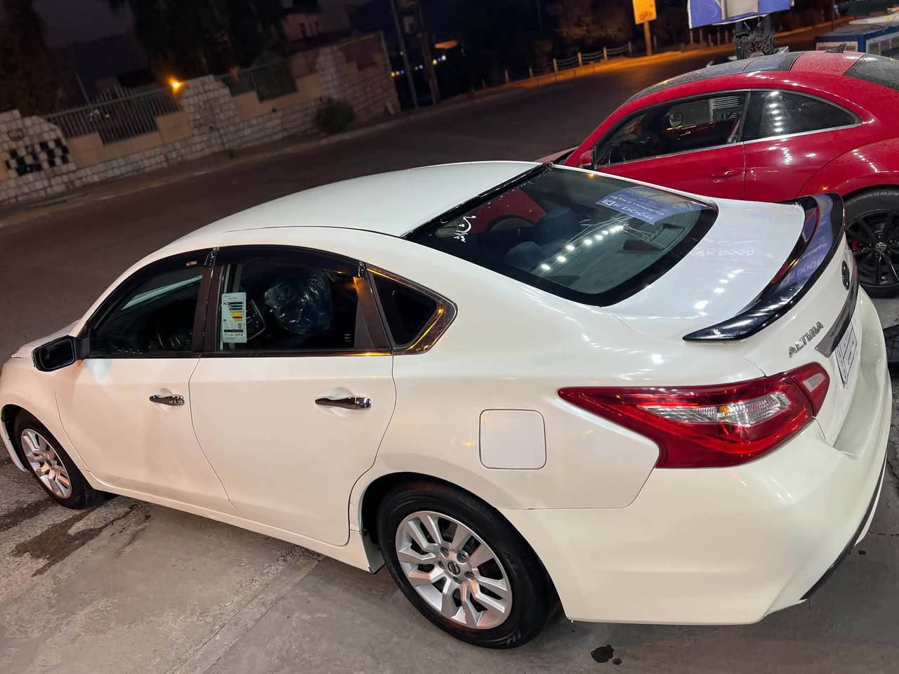 Nissan altima 2016 S
نیسان ئەڵتیما ٢٠١٦ S  براوه سه ده‌ف نیه‌
سەیارەکە زۆر جوان و پاکە گیر مەکینە کارەبای بەشەرت 
 كۆدی هه‌یه‌ 
 
شانسی بەتانە سەرە دەبل بە شەرت 
پێش و پشتی کەپسە سەیارەکە زۆر جوانە هەموو شتیک بەشەرت 
 سعری 58كه‌میك مه‌جال
ناونیشان  قه‌زای دووكان
فایبەر وتس ئەپ   قه‌رزو قیستم نیه‌ گۆرینه‌وه‌ ده‌كه‌م له‌گه‌ل ئاڤانتی بی باقی نامه‌ مه‌نیره‌  *********** السليمانية, العراق
