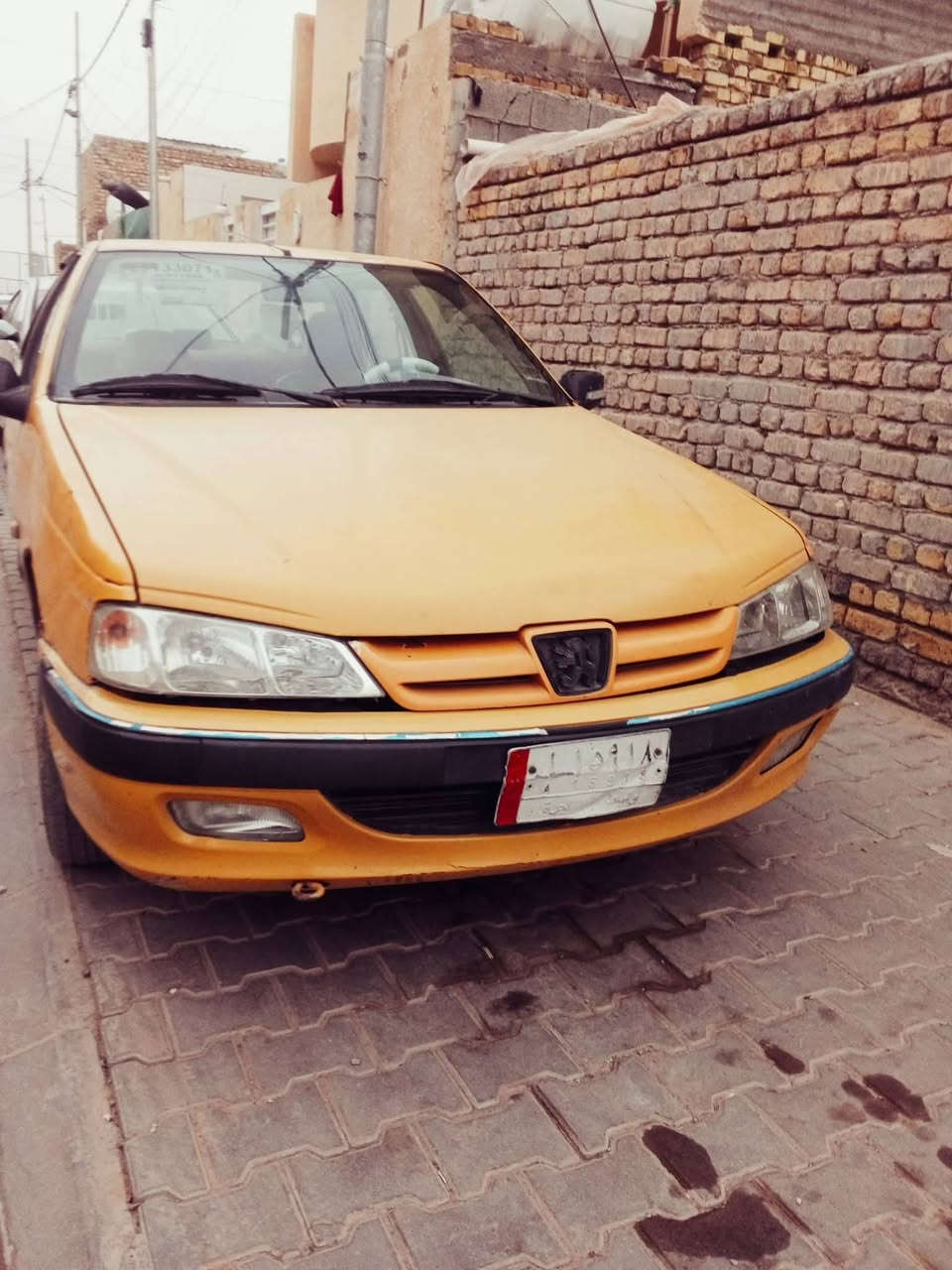 بيجو بارص 2015 سيارة جاهزة بيها بس خياسات بل هلالات سيارة خير من اللة مكينة وكير فوول السعر 29 وبيها مجال السيارة بل كوت *********** الرقم بي واتساب
