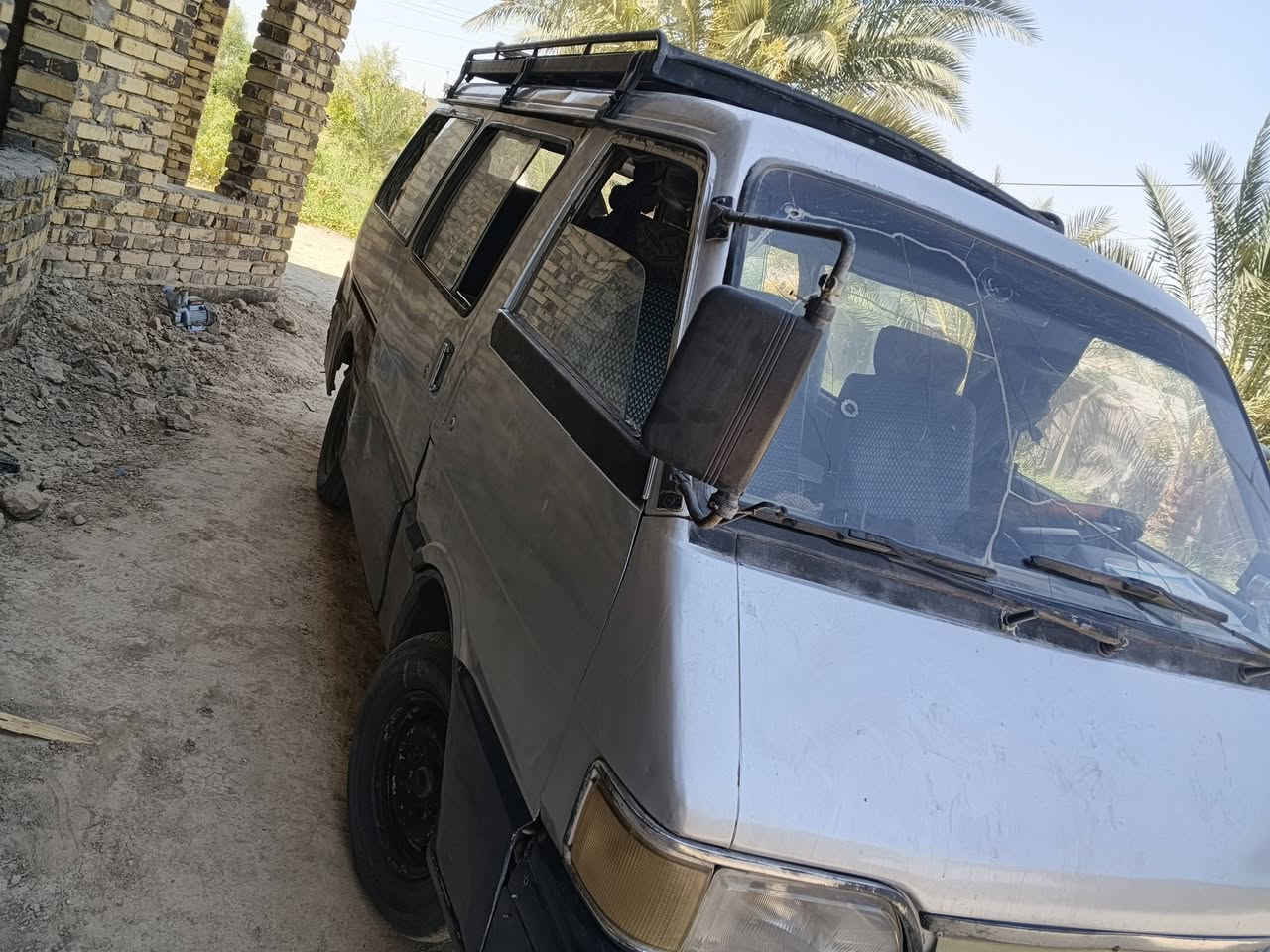 سلام عليكم كيه للبيع موديل 93 رقم بابل مصفره هيئه ومرور مكينه وكير وشواصي كفاله حداديه باور دينمه تخم تاير كله جديد السياره تعمير جديد مكان بابل السعر 30 قفل للستفسار*********** او***********
