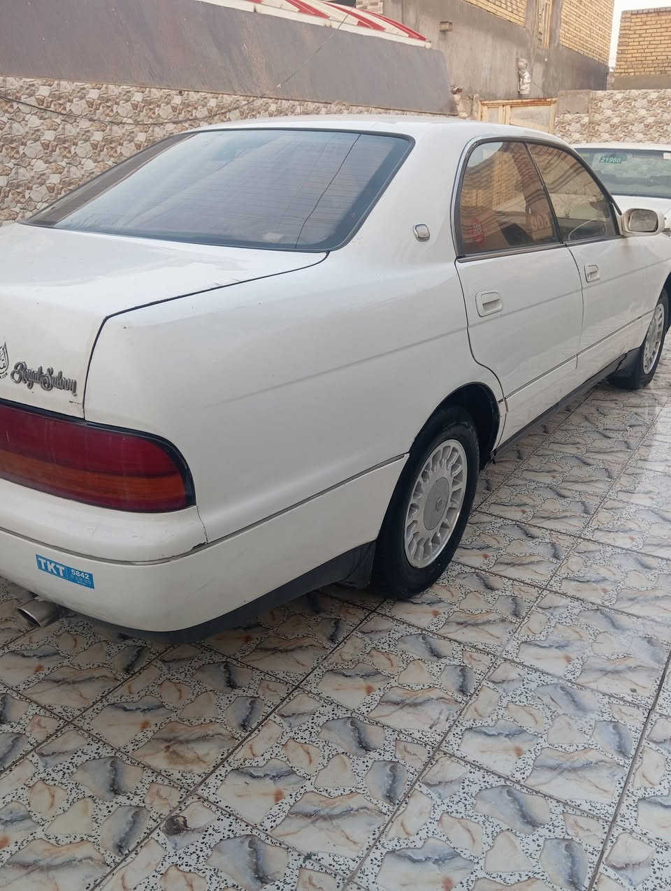السلام عليكم ورحمه الله وبركاته 
بطل البيع موديل 93 
سياره مكفولة من الضربه من الصبغ كفاله عامه 
مكينه كير جديد 
حداديه امامي وخلفي جديده 
تبريد ثلج 
كهربائيات كلها شغاله من الدعاميه للدعاميه 
عنوان ذي قار الشطره يم جامعه الشطره 
سياره جاهزه كل نقص ما بيها 
سعر 53 وبيها مجال 
رقم بغداد تحويل مباشر سنويه ساقطه بال 25 
تحويل مباشر ثاني يوم 
رقمي  ***********
