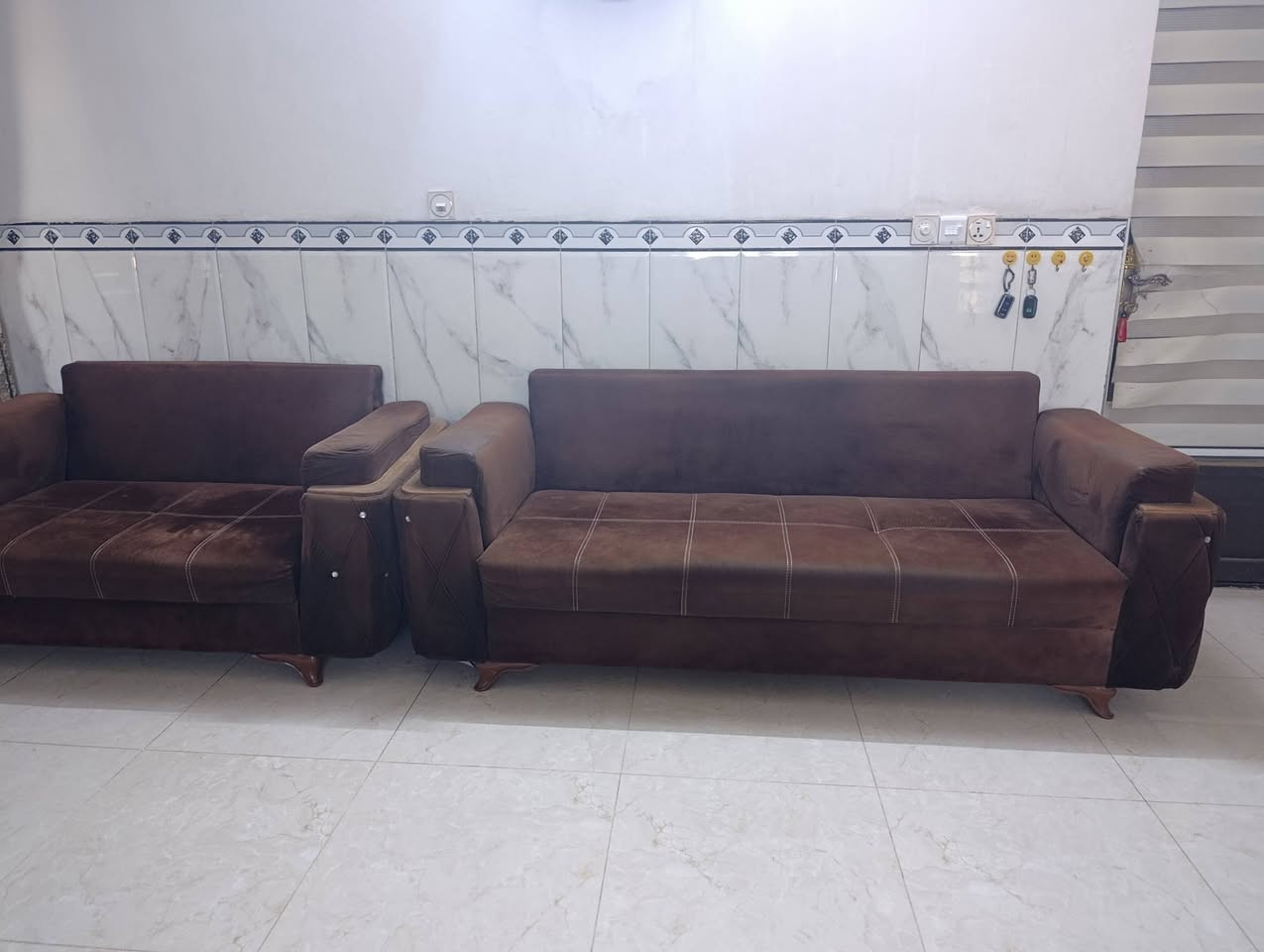 🛋️ للبيع تخم قنفات مستعمل 🛋️
حالتها زينة ومناسبة للبيت ✨
💰 السعر: 300 ألف دينار
🤝 قابل للتفاوض 
📞 للاستفسار: ***********

