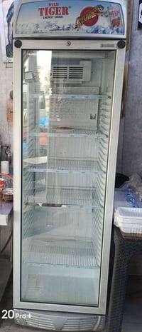 عارضة عمودية • الكاظمية ساحة عدن