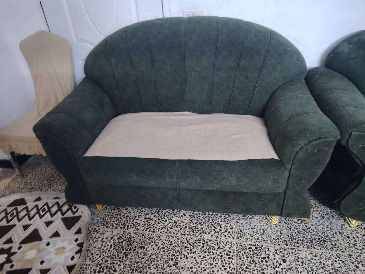 تخم قنفات للبيع 🛋️
🔹 العدد: 10 مقاعد
🔹 خشب عراقي
🔹 اللون: زيتوني
🔹 السعر: 500 ألف دينار
🔹 المكان: بغداد – الغدير
🔹 السعر بي مجال
📞 للاستفسار: ***********
