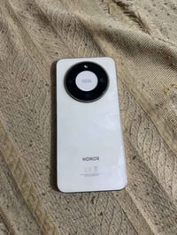 جهاز نضيف حيل مستعمل شهر ونص اسم جهاز (هونر x9d)  نضافته 95  البطاريه ...