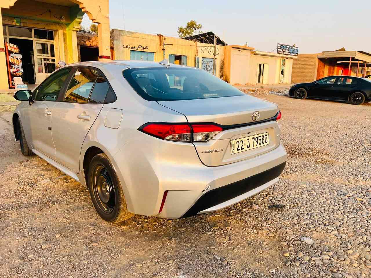 كورلا 2021 
محرك 1800
الضرر جاملغ امامي تبديل ربع بوند وشويه بالباب 
هزه وسنويه جدد بس تحول بسمك 
ماشيه 55 ألف بعدها على وضع الشركه
السعر 133 رقم ***********صلاح الدين الشرقاط 
***********
