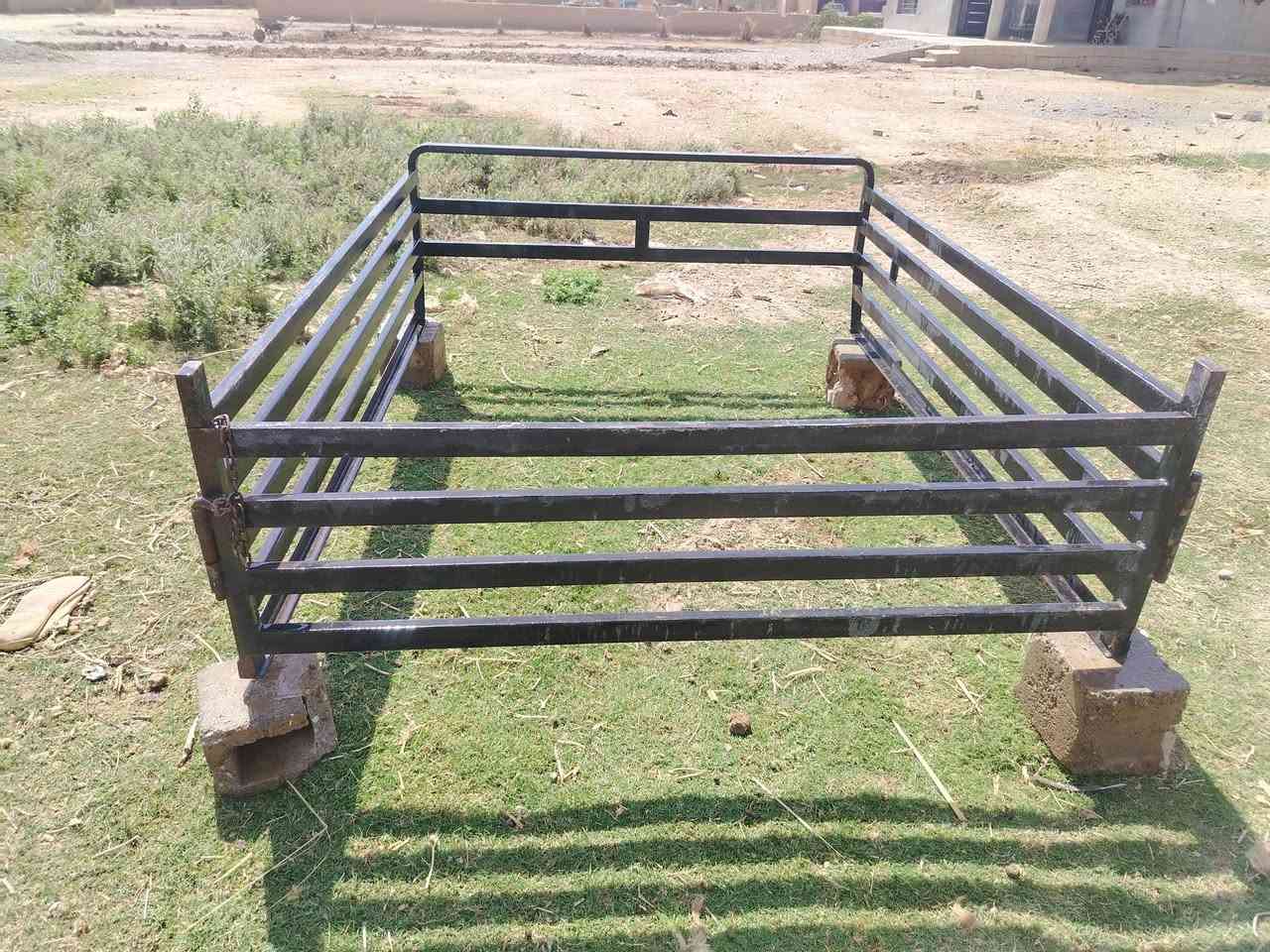 محجل للبيع
***********
