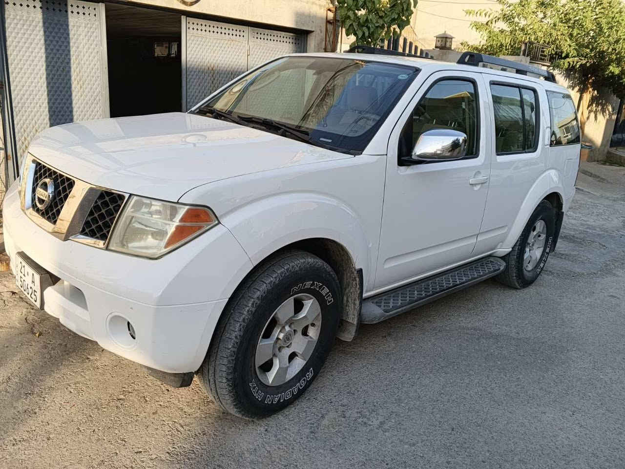 نیسان پاس فاندەر مۆدیل ٢٠٠٦  ١٧٠هەزار ڕۆشتوە بێ بۆیاغ بێ ساڕد  گێر و مەکینەی نەکراوەتەوە قەپات مواسەفات شەریکەی نیڤا بەسفری هاتوە چوارتایەی لۆک سەنەوی و رەقەمی تازەیە تاوەکو ٢٠٣٠ 
سعر٩٢$ معامەلە
***********
شوێن پیرەمەگرون السليمانية, العراق
