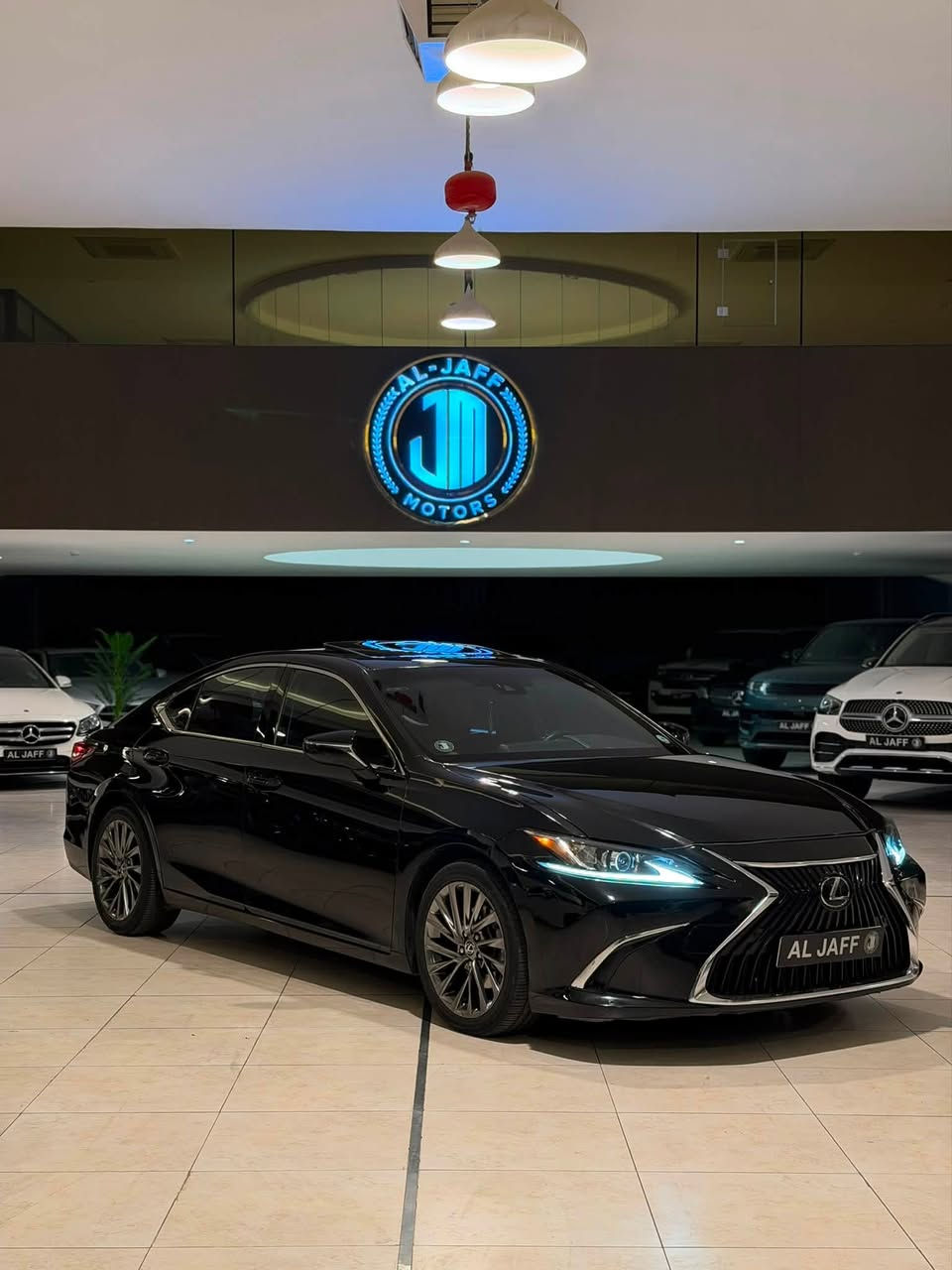 سعر جدا مناسب 🔥🔥🔥
السلام عليكم 
للبيع
لكزز ES350  محرك 6 سلندر موديل 2021 ماشية 70 الف
مواصفات(فتحة ورادار وكشنات جلد تدفئة وتبريد وتحديد مسار وكامرا وحساسات وبصمات وصندوك كهرباء ونقطة عمياء وبعد كلش هواية مواصفات )

🚨السيارة وارد امريكي بيها جاملغ وبنيد مبدل بلادي بدون صبغ اودواخل وهنا صاربيها شبرين صبغ بالباب بدون حادث وگير ومكينه بشرط 
🚨رقم وفحص وهزه وسنويه جديد.

السعر : 265 $ ورقه
للاستفسار : *********** كاوه جمال 
او واتساب نفس الرقم 
العنوان : السليمانية المعارض الجديده معرض (الجاف)
