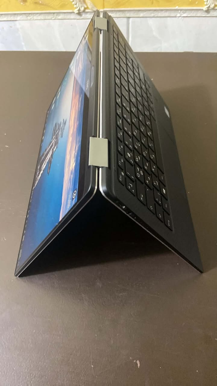 السلام عليكم لابتوب للبيع

المواصفات

الموديل dell XPS13 9365

المعالج Intel core I7 الجيل السابع

الرام 8 gb

التخزين 512 gb NVME

الشاشة بحجم 13 انج  قلابة 360  تدعم اللمس والقلم

لابتوب خفيف سلم يفيد للدراسة والتصفح والاوفس

وبهيكل متين مصنوع من المعدن بالكامل

الملحقات حقيبة اصلية  وماوس جديد وشاحنة

السعر 400 الف وبيها مجال

الطلب على الرقم *********** او مراسلة الخاص
