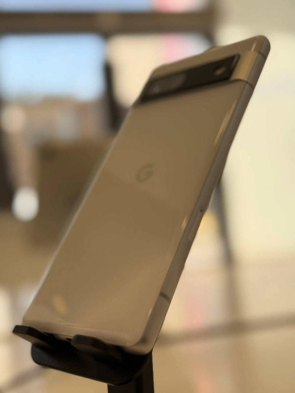 السلام عليكم
Google pixel 7a للبيع 

الجهاز جداً نظيف 

ذاكرة 128 

متحدث اخر تحديث اندرويد 17

بدون ملحقات فقط كفرات 2 ويا 

السعر 240 الف 

العنوان بغداد الصليخ 

للاستفسار *********** واتساب او اتصال

