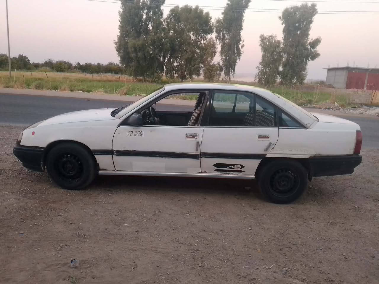 سلام عليكم  اوبل اوميكا موديل 90 سنويته لحد2028 بشرط تحويل ابشرط محركه وگير شلعته فول فول  بشرط كهربايات شغال  گيجات شغال كيلو متر رون حماوه كله بشرط شغال جوا بدون خياس  تايرات جديد صدر جديد بشرط كلشي يعني تجي تفحصه دواخله نضيف محركه لوك فول نشط سعره 20 بي مجال للطيبين شراي يتصل  مكاني خانقين ميخاس***********
