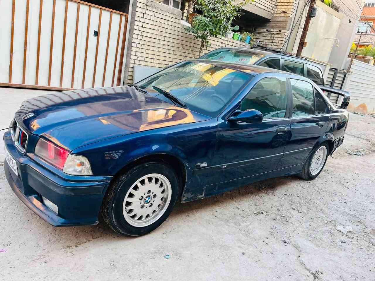 السلام عليكم
بي ام e36 موديل 1992 وارد اوربي
كير اوتو  مكينه 25 مسكر عدل
رقم جديد سنويه وهزه ما ساقطه 
باسمي تحويل ثاني يوم 
السياره بيه خيط تبخير شغاله السياره طبيعي 
تبريد تحتاج منضومه كامله 
 مكاني بغداد الدوره 
***********
